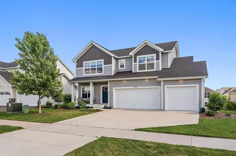 11689 35th St N, Lake Elmo, MN 55042