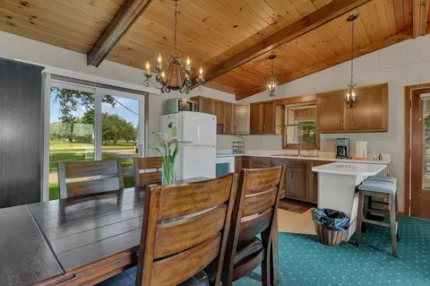 Dining - 19372 Two Rivers Rd, Avon, MN 56310 photo 2 of 4
