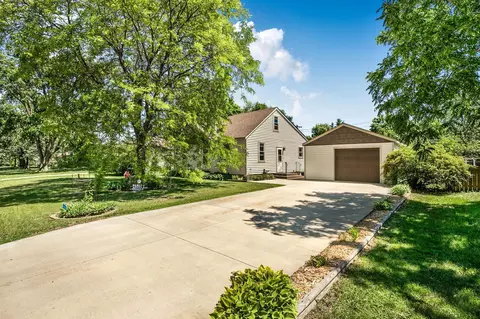 1114 34th Ave N, Saint Cloud, MN 56303
