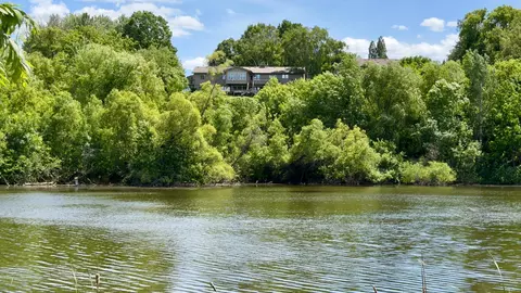 7474 Saratoga Dr, Chanhassen, MN 55317