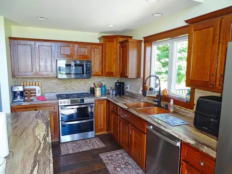 Kitchen - E560 Cedar Road, Eau Claire, WI 54701 photo 2 of 3