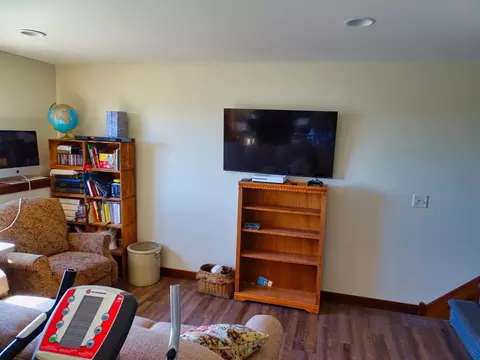 Living - E560 Cedar Road, Eau Claire, WI 54701 photo 3 of 5