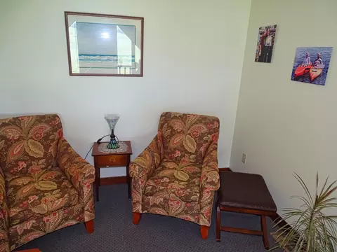Living - E560 Cedar Road, Eau Claire, WI 54701 photo 4 of 5