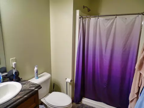 Bath - E560 Cedar Road, Eau Claire, WI 54701 photo 4 of 5