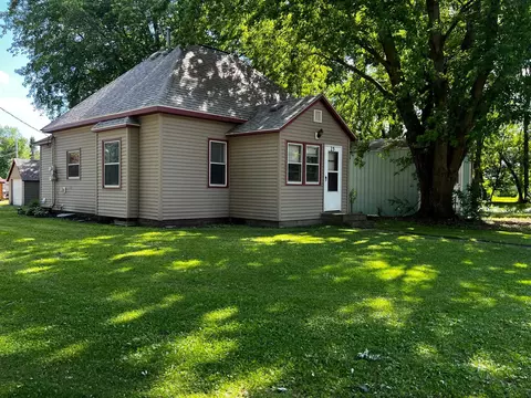 15 Stockholm Ave, Boyd, MN 56218