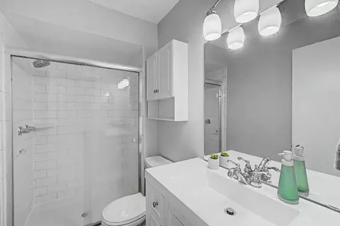 Bath - 11120 Hampshire Ct E, Champlin, MN 55316 photo 1 of 3