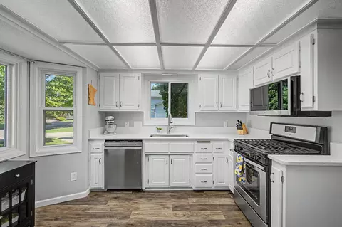 Kitchen - 11120 Hampshire Ct E, Champlin, MN 55316 photo 1 of 2