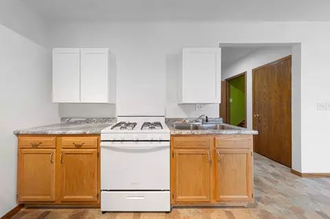Kitchen - 23493 Echo Ave, Faribault, MN 55021 photo 8 of 8