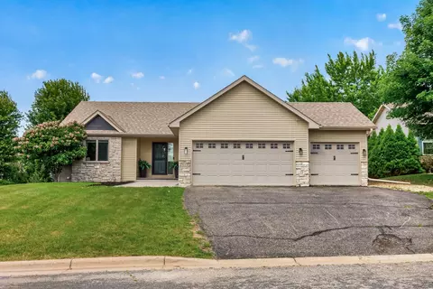 515 10th Ave NE, Lonsdale, MN 55046