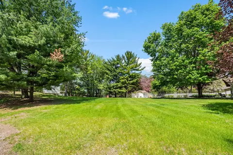 1125 Oakview Ln N, Plymouth, MN 55441