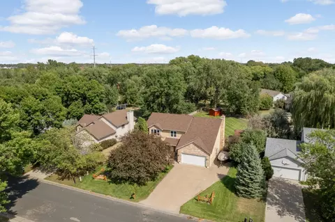 9622 Polaris Ln N, Maple Grove, MN 55369