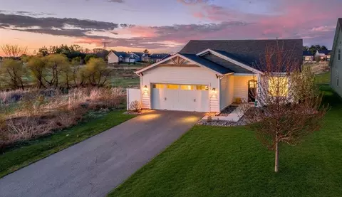 4711 Schilling Ct, Woodbury, MN 55129