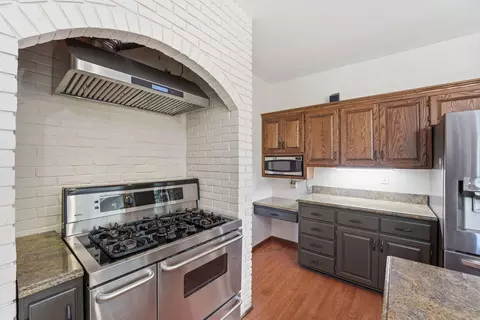 Kitchen - 1451 Brookshire Ct, New Brighton, MN 55112 photo 3 of 5
