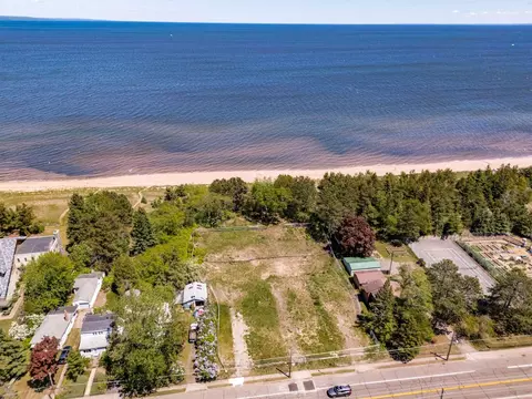 29 S Nn S Lake Ave, Duluth, MN 55802 photo 3