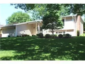 9983 Balmoral Ln, Eden Prairie, MN 55347