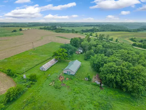 View/Area - 18615 Dunn Rd, Caledonia, MN 55921 photo 2 of 5