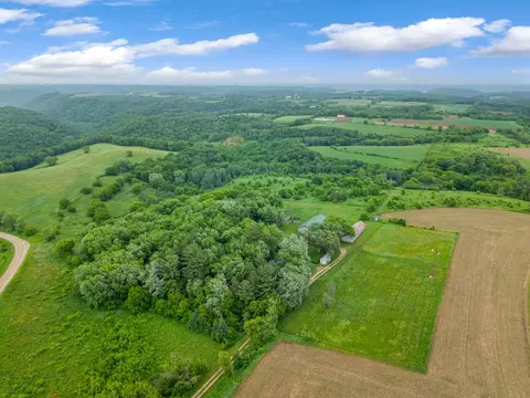 View/Area - 18615 Dunn Rd, Caledonia, MN 55921 photo 4 of 5