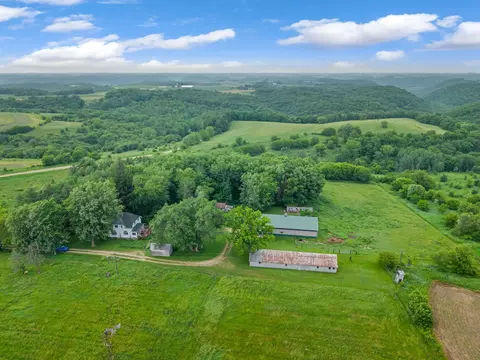 View/Area - 18615 Dunn Rd, Caledonia, MN 55921 photo 3 of 5
