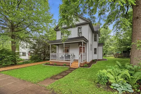 420 Oak St, Hudson, WI 54016