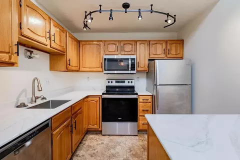 Kitchen - 3311 15th Ave S #E, Fargo, ND 58103 photo 1 of 2