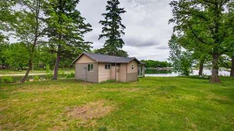 18963 Eden Pointe Dr, Nevis, MN 56467