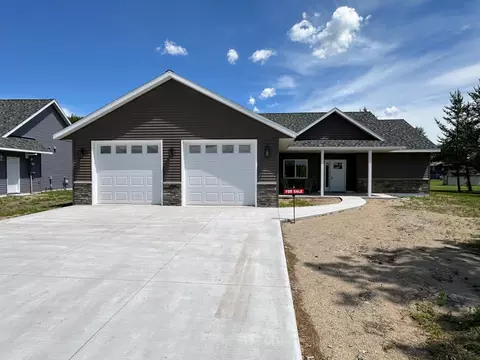 Exterior - 702 11th St NW, Perham, MN 56573 photo 4 of 5