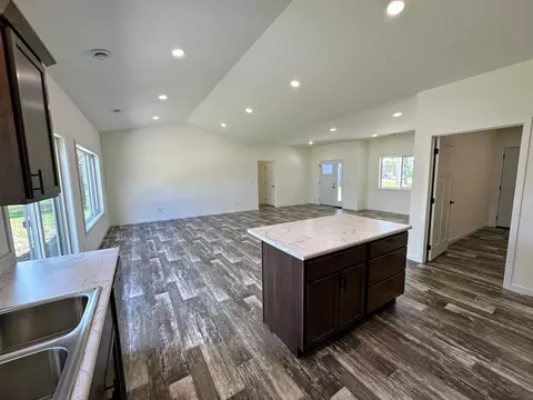 Living - 702 11th St NW, Perham, MN 56573 photo 4 of 4