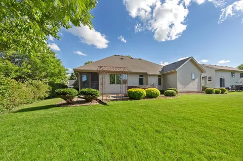 Exterior - 204 Allen Ln, Faribault, MN 55021 photo 3 of 7