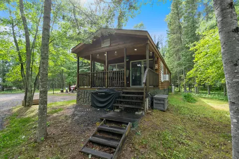 4144 Mcsweeny Rd, Mountain Iron, MN 55768