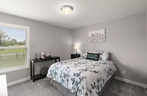 Bedroom - 715 Boulder Pass St, Jordan, MN 55352 photo 5 of 9
