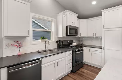 Kitchen - 715 Boulder Pass St, Jordan, MN 55352 photo 2 of 3