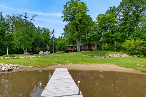 21773 Bay Port Pl, Cohasset, MN 55721