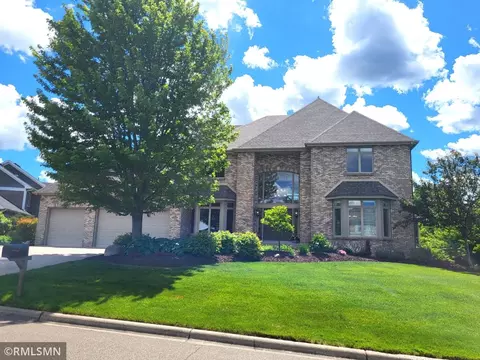 6102 Creek Ridge Ct, Minnetonka, MN 55345