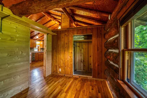 Entry Way - 10972 River Rd, Jacobson, MN 55752 photo 4 of 4