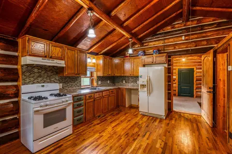 Kitchen - 10972 River Rd, Jacobson, MN 55752 photo 2 of 2
