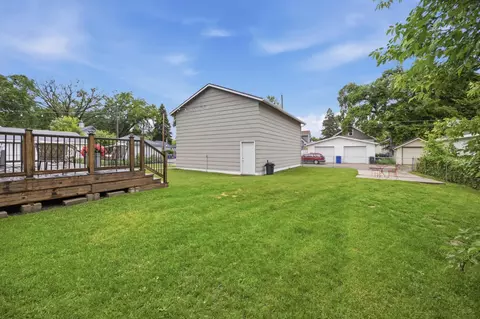 Exterior - 455 16th Ave S, Fargo, ND 58103 photo 11 of 11