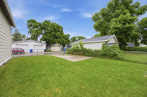 Exterior - 455 16th Ave S, Fargo, ND 58103 photo 4 of 11