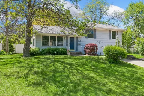2350 Wells Wood Curv, Bloomington, MN 55431