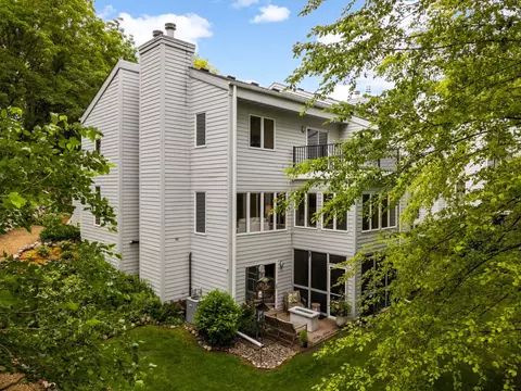 14463 Stewart Ln, Minnetonka, MN 55345