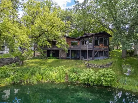 1794 26th Ave NW, New Brighton, MN 55112