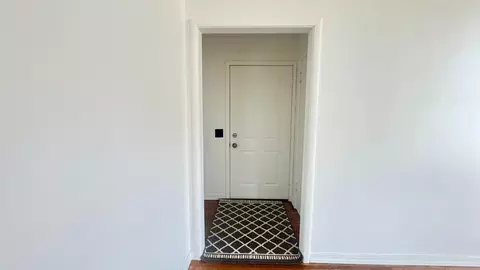 Entry Way - 723 3rd St SE, Barnesville, MN 56514 photo 1 of 1
