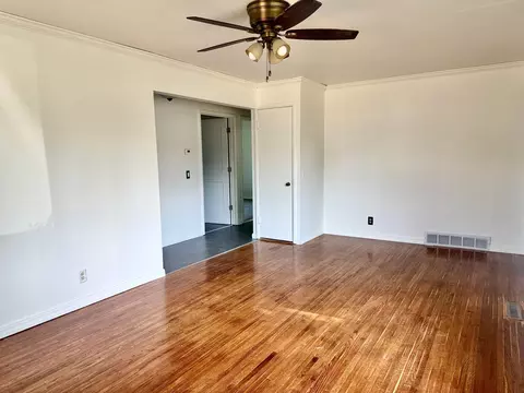 Living - 723 3rd St SE, Barnesville, MN 56514 photo 4 of 4