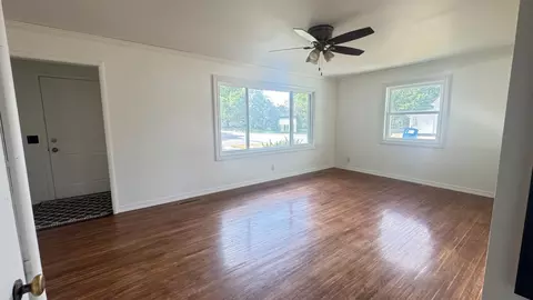 Living - 723 3rd St SE, Barnesville, MN 56514 photo 3 of 4