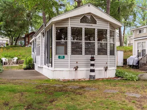 15827 Wilderness Trl UNIT 28, Crosslake, MN 56442