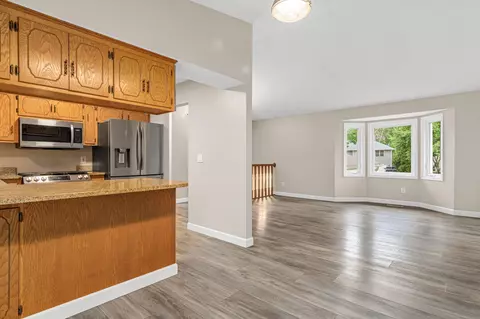 Living - 7170 Grangeview N, Centerville, MN 55038 photo 5 of 13