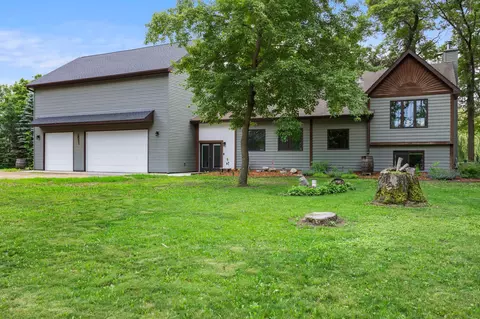 6943 350th St, Stacy, MN 55079
