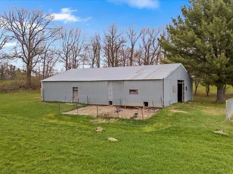 Exterior - 10047 County Road 8, Brainerd, MN 56401 photo 2 of 8