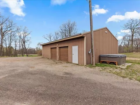 Exterior - 10047 County Road 8, Brainerd, MN 56401 photo 6 of 8
