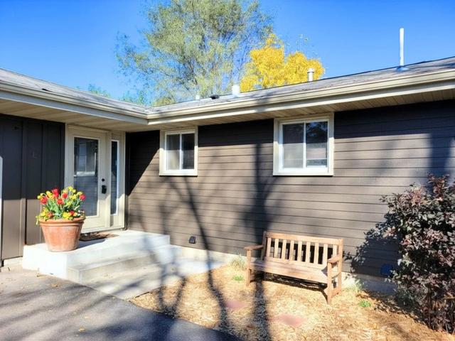 3949 Winnetka Ave N, New Hope, MN 55427