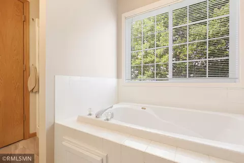 Bath - 15751 Cicerone Path, Rosemount, MN 55068 photo 4 of 4